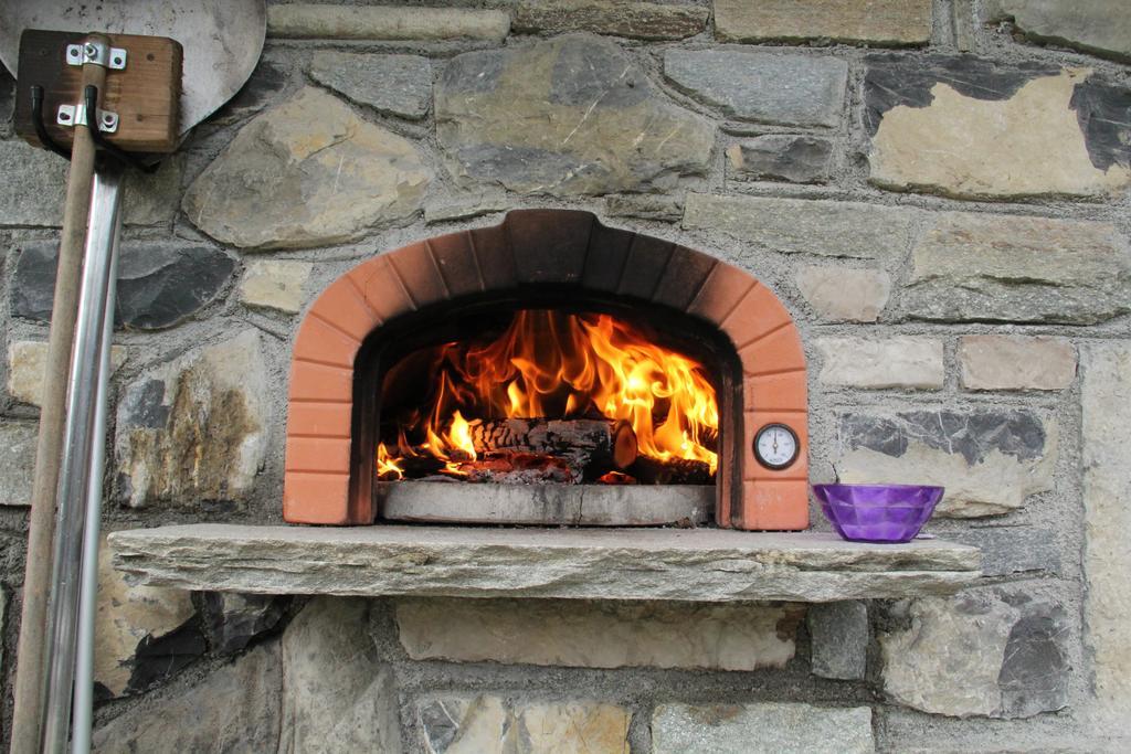 Agriturismo Il Sorriso Dei Figli Argegno Buitenkant foto